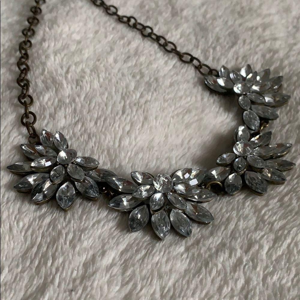 Statement necklace